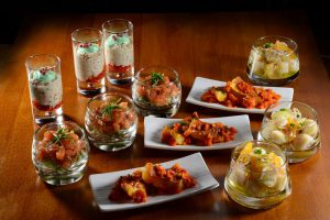 traiteur geneve verrines tartare de saumon guacamole pequillos rouget escabeche petoncles agrumes